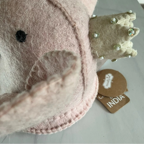 Mudpie Wool Elephant Wall Hanging Nursery Decor Baby Girl NWT - Picture 5 of 5